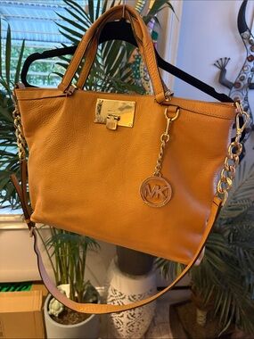 Michael Kors Mustard Leather Shoulder Tote with Gold Hardware BIG PRICE DROP !